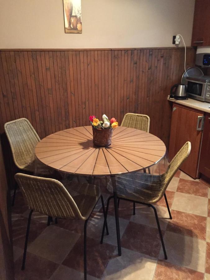 Oeroekzoeld Apartmanok Balatonfenyves Eksteriør bilde